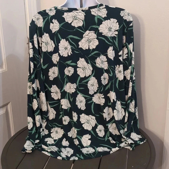 Jason Wu women's lace front v-neck floral knit top - Picture 5 of 8